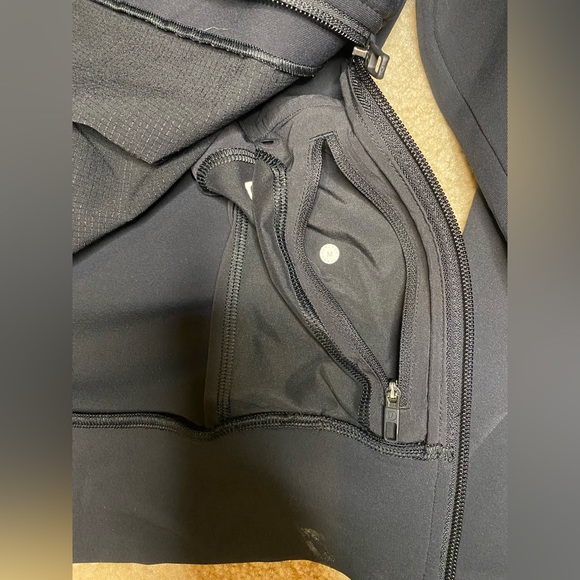 lululemon Spacer Workout Hoodie - Picture 3 of 4